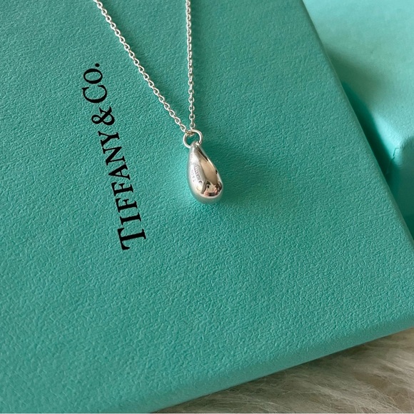 Tiffany and Co. Tear Drop Necklace - Picture 3 of 14